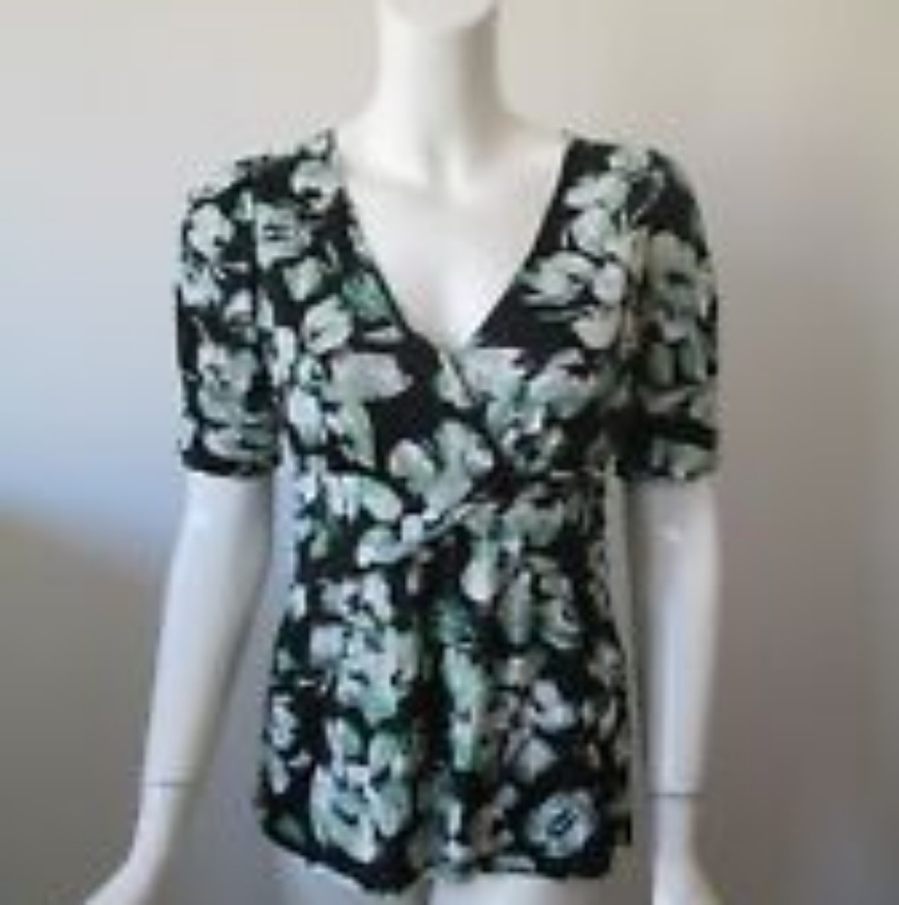 COPY - Anthropology Ric Rac  top never worn